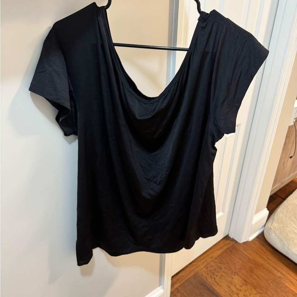 Torrid active off the shoulder top